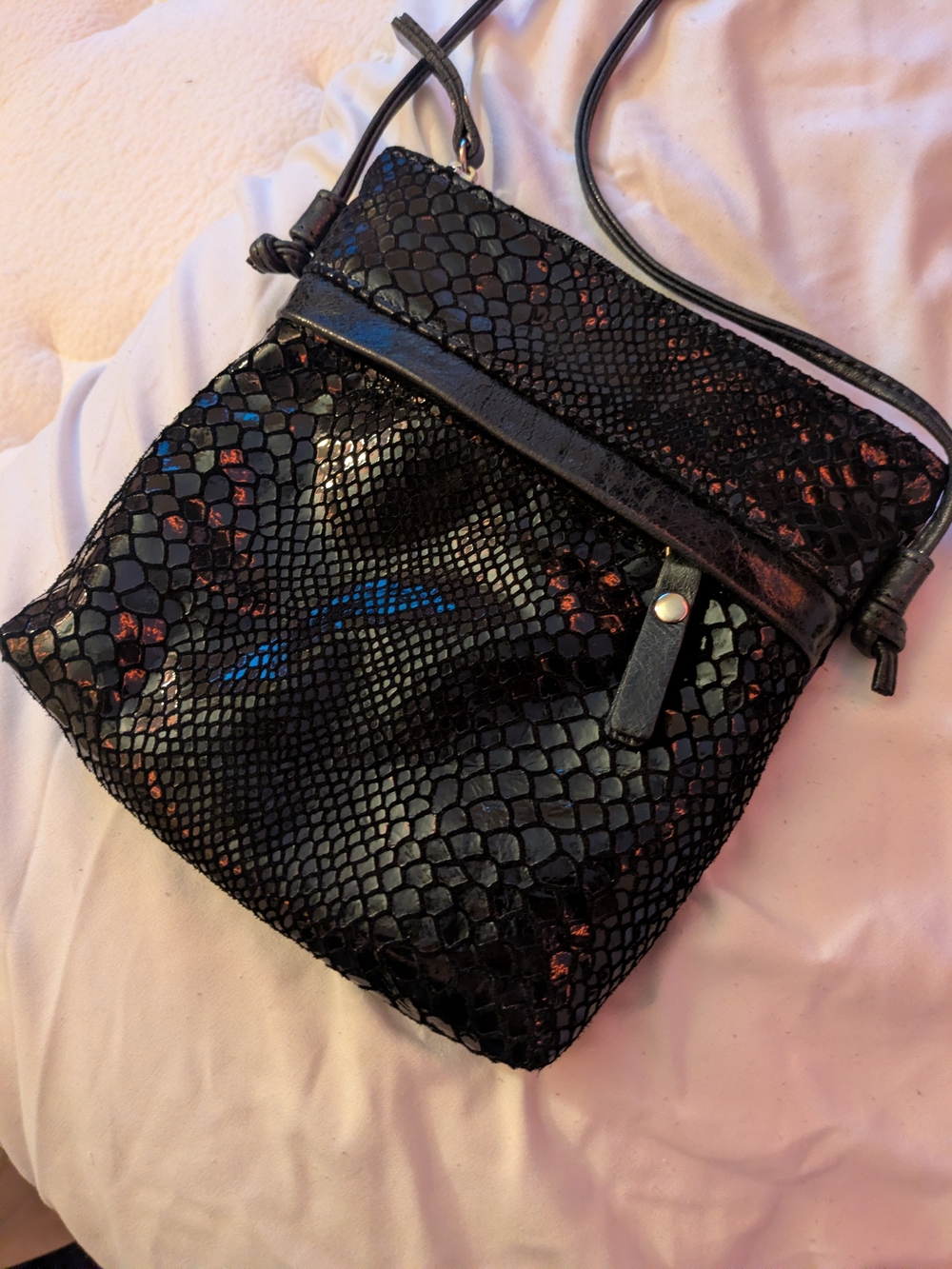 Pietro Allesandro New York Sleek Black Cross Body Bag